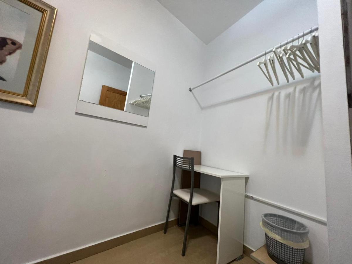 Alcamar Habitacion Privada Con Bano Compartido Cerca Al Mar! Alcala  Bagian luar foto