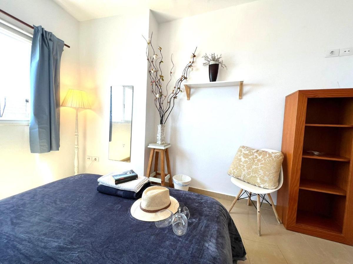 Alcamar Habitacion Privada Con Bano Compartido Cerca Al Mar! Alcala  Bagian luar foto